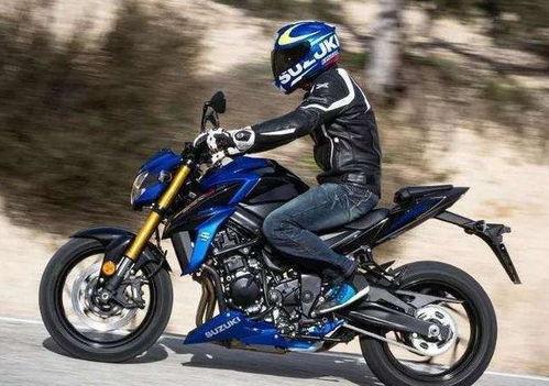 国产四缸摩托骑行视频,速度与激情的完美融合