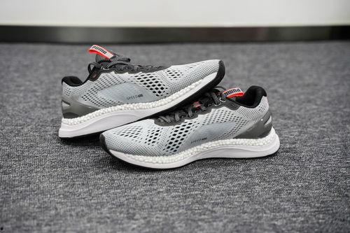 国产慢跑鞋开箱视频,舒适与性能的完美结合